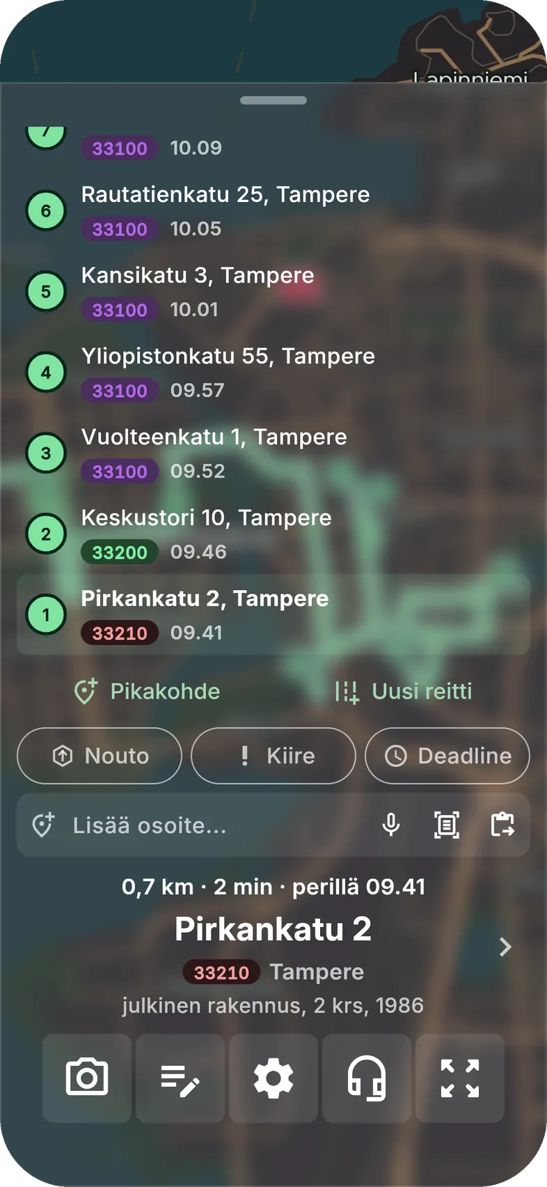 Kohdelista: seitsemän kohdetta optimoidussa järjestyksessä postinumeroineen ja saapumisaikoineen